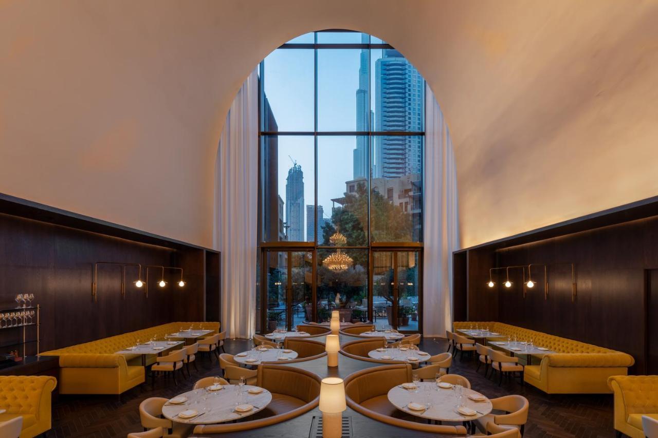 The Dubai Edition Экстерьер фото The interior of the restaurant